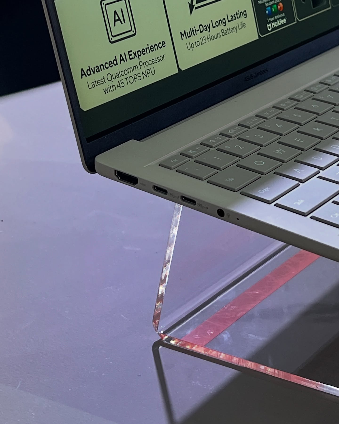 全球最轻14寸Copilot+ PC!ASUS Zenbook A14大马发布,售价RM4999起! 14 480629883 18493263703010402 8417446149341320899 n 1