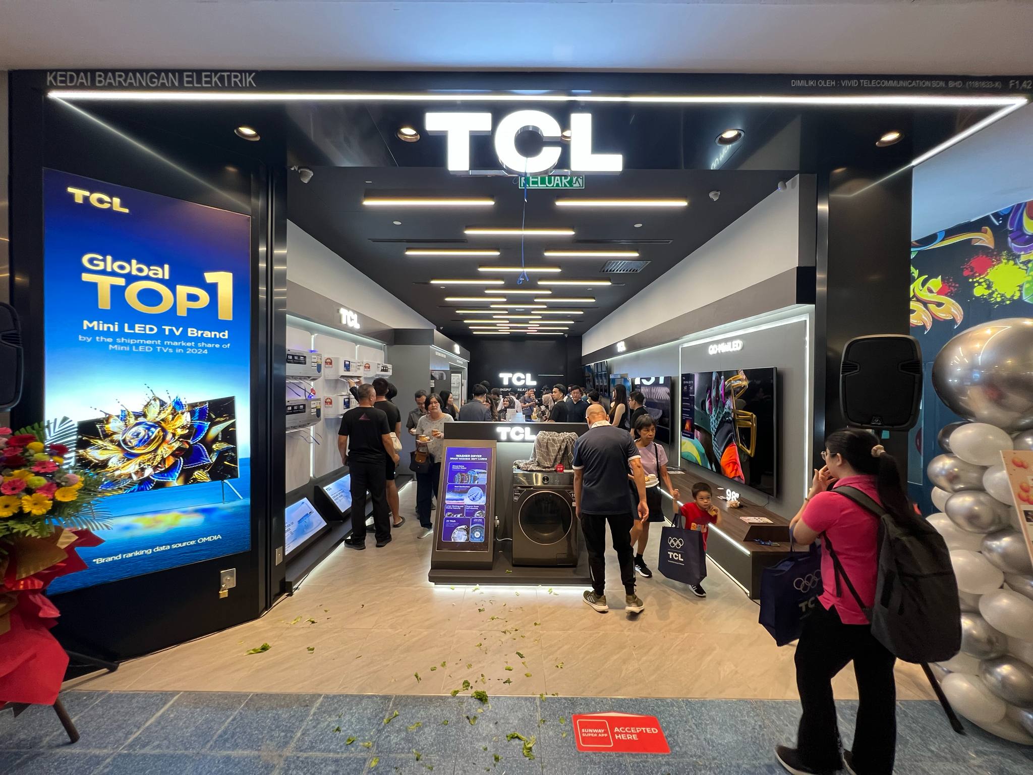 TCL大马首家门店在Sunway Pyramid开张：6月2日前消费还能享有高达RM23000折扣、抽奖活动等！