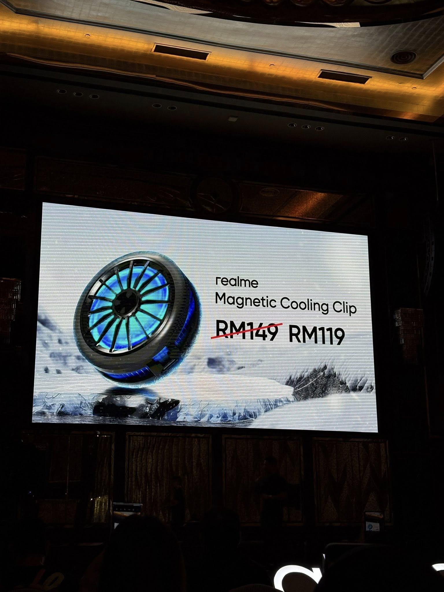 realme Buds Air7 Pro耳机发布:支持与Gemini语音助手对话、53dB实时降噪、续航48小时,大马售价RM399! 10 501749324 1107804608047835 5308557971599304277 n