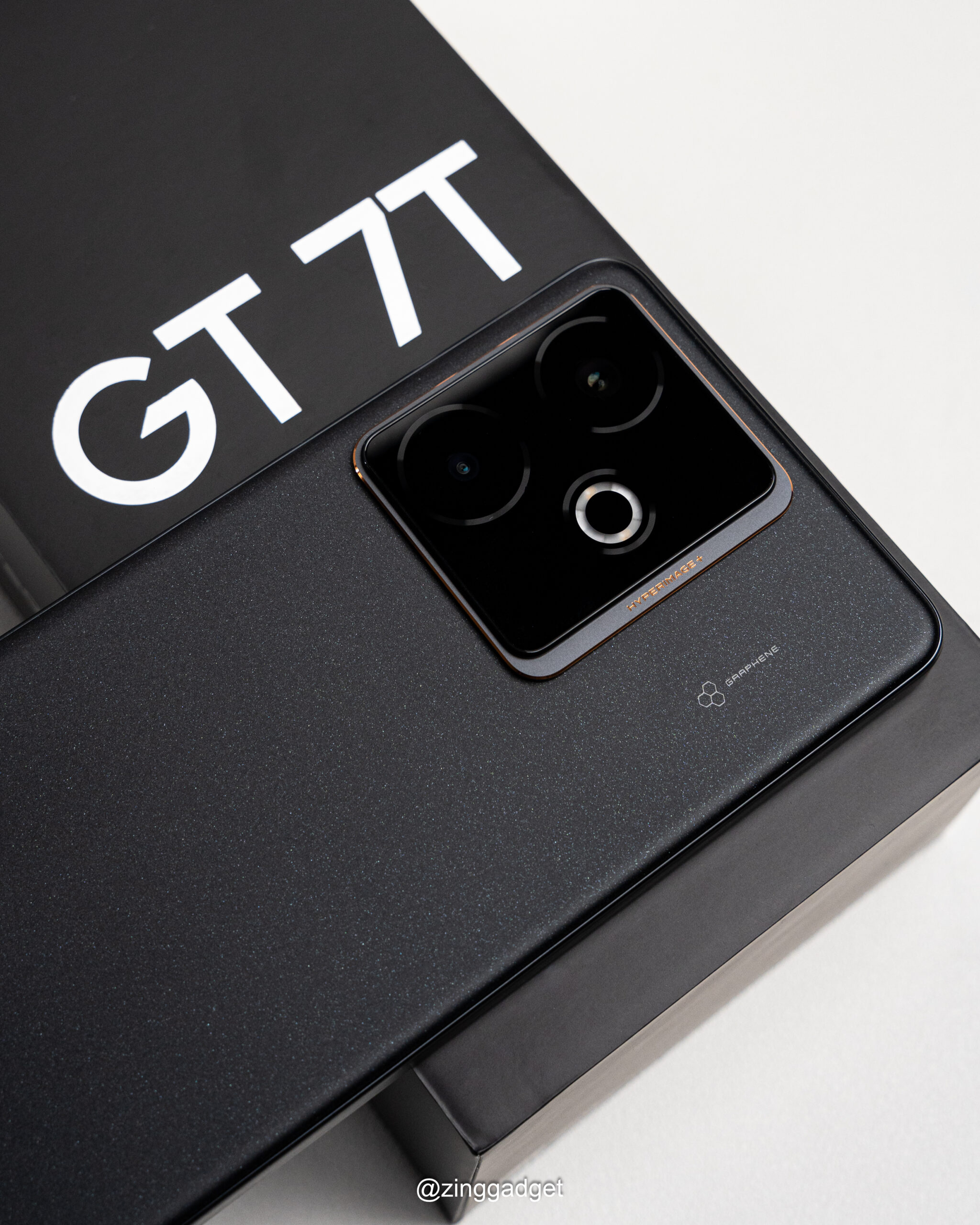 realme GT 7 系列发布:天玑9400e、7000mAh+120W,还有和Aston Martin Aramco F1车队联名款,大马售价RM1999起! 18 DSC06521 scaled