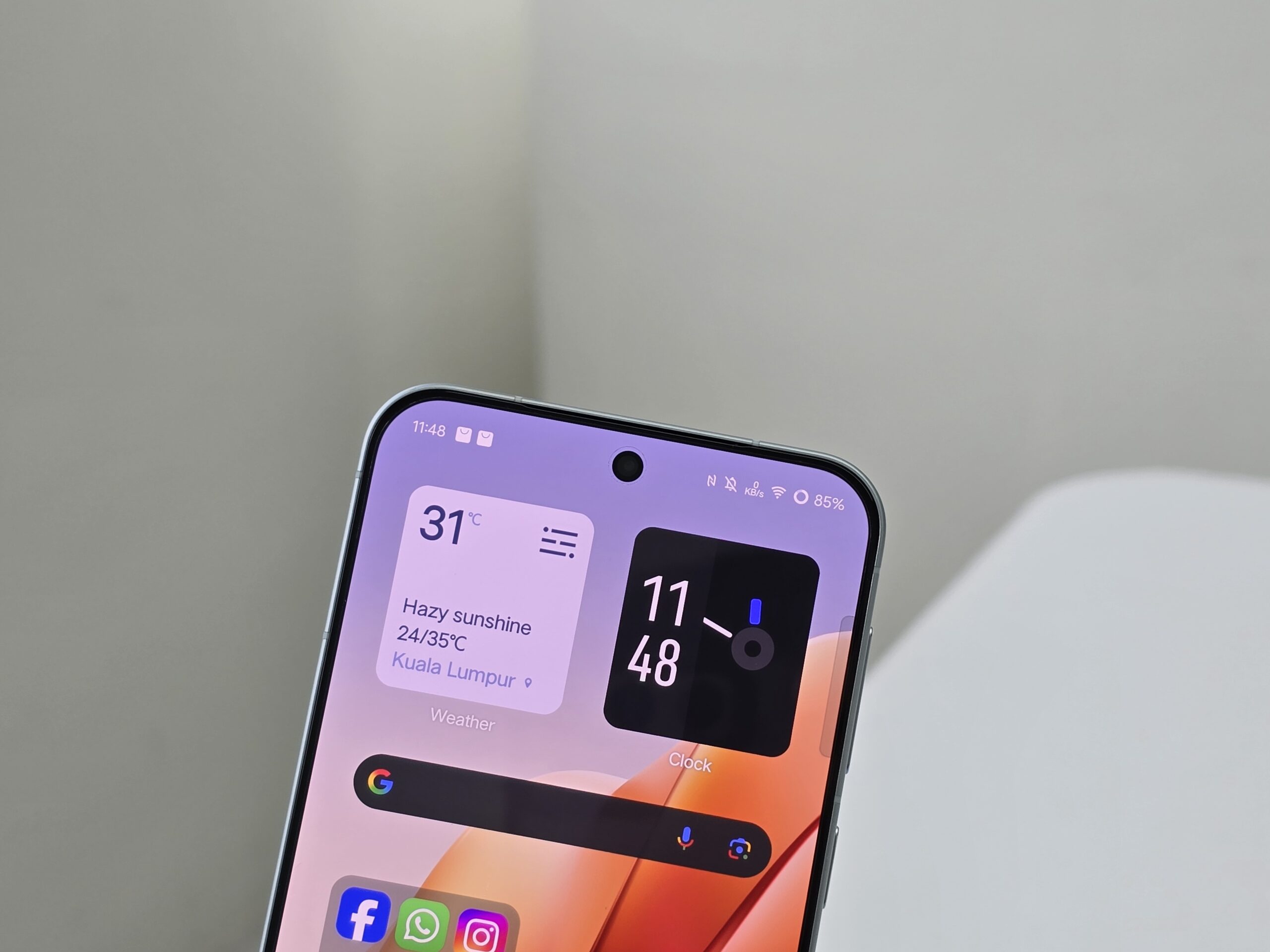 vivo X200 FE评测:小屏旗舰的强者!6500mAh+潜望式长焦镜头,只有6.3寸小巧机身! 8 20250630 114852 scaled