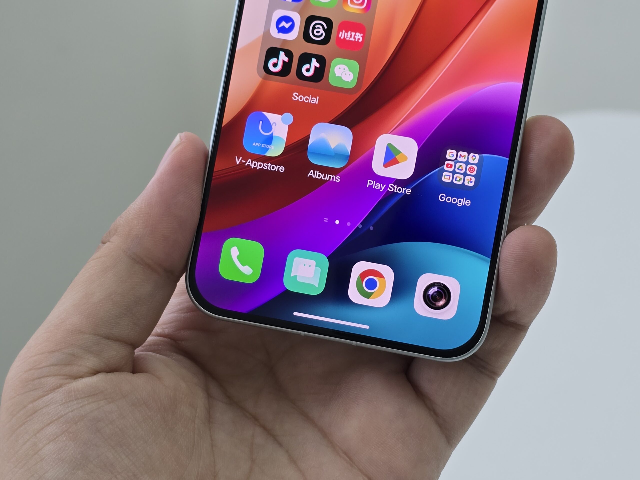 vivo X200 FE评测:小屏旗舰的强者!6500mAh+潜望式长焦镜头,只有6.3寸小巧机身! 9 20250630 114856 scaled