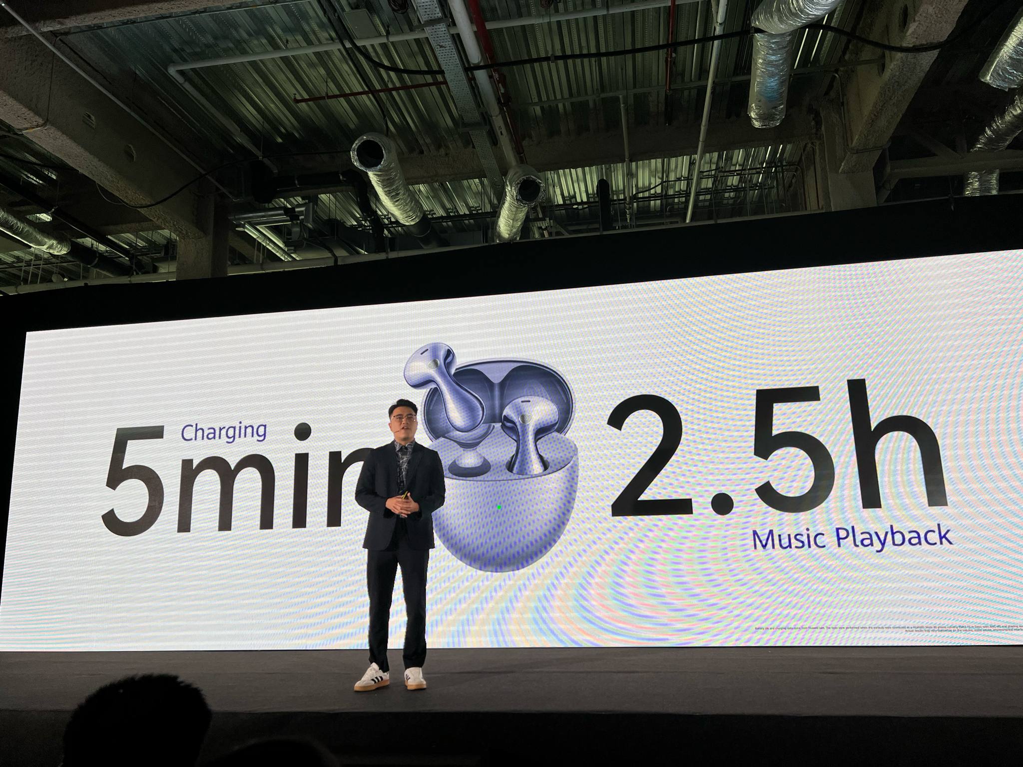 HUAWEI FreeBuds 6大马发布:开放挂耳式设计、支持ANC、36小时续航,售RM699! 6 33a7dae4 f7b0 49a8 9d2c 1d3788c3ba4c