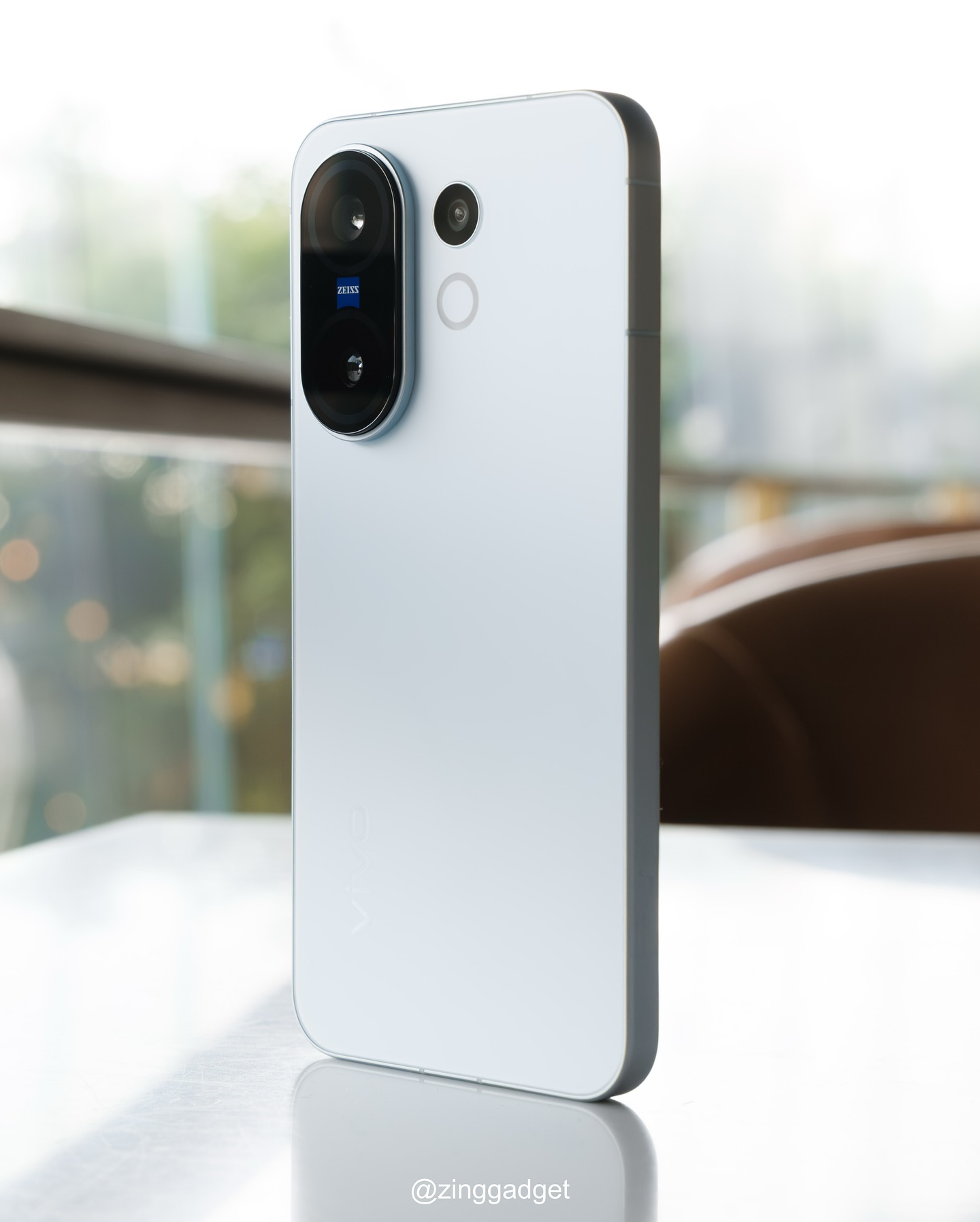 vivo X200 FE 发布:天玑9300+处理器、6500mAh+90W快充,后置50MP潜望长焦,大马售价RM3199! 4 509679114 18516757894010402 3148009552765025538 n