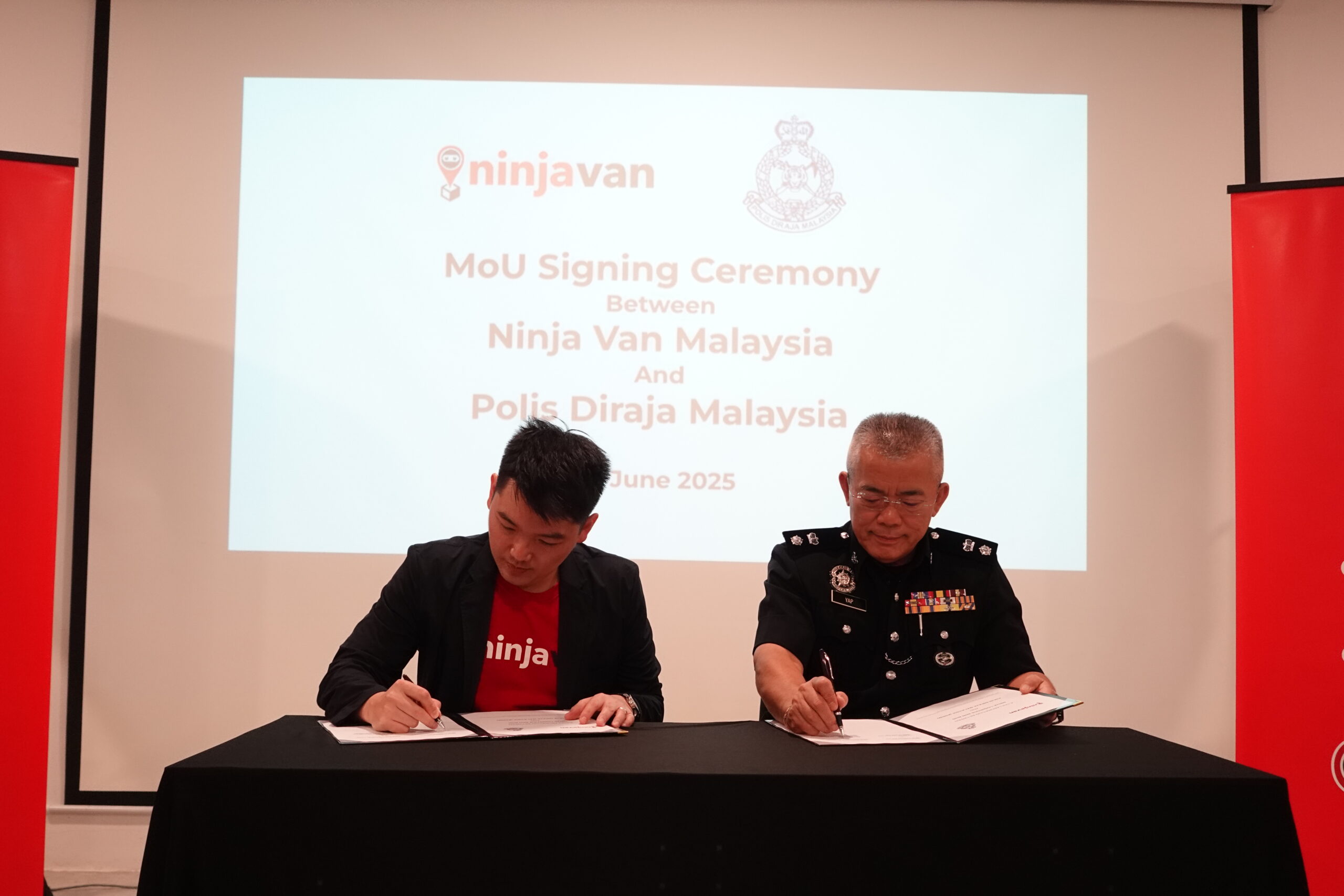 Ninja Van 携手 PDRM 举办首届“ScamMinar”论坛:助力打击包裹诈骗、提升公众防范意识! 2 DSC01222 scaled