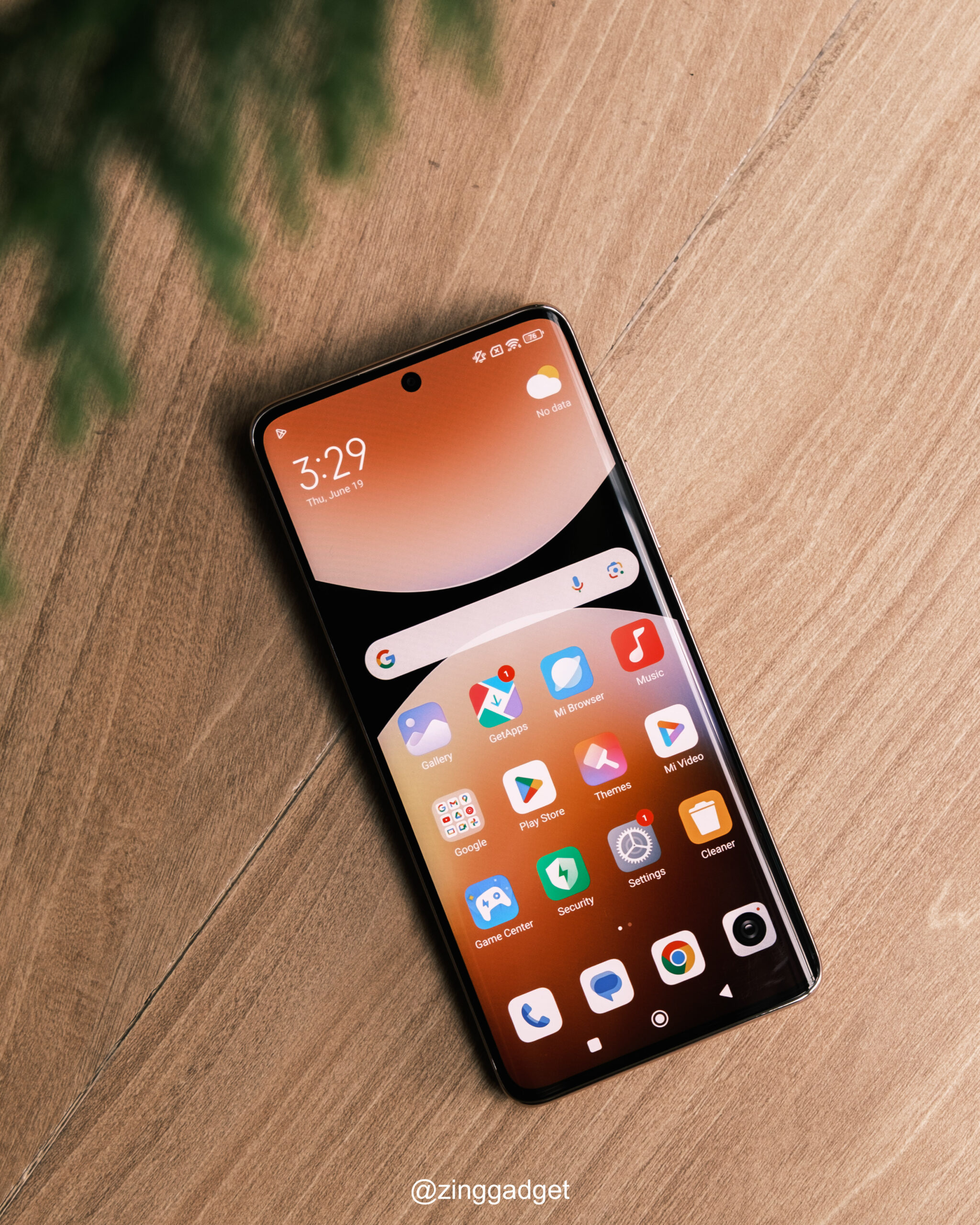 Redmi Note 14 Pro BamBam Limited Edition发布:专属配色+BamBam亲笔签名,售RM1299 3 Redmi Note 14 Pro BamBam