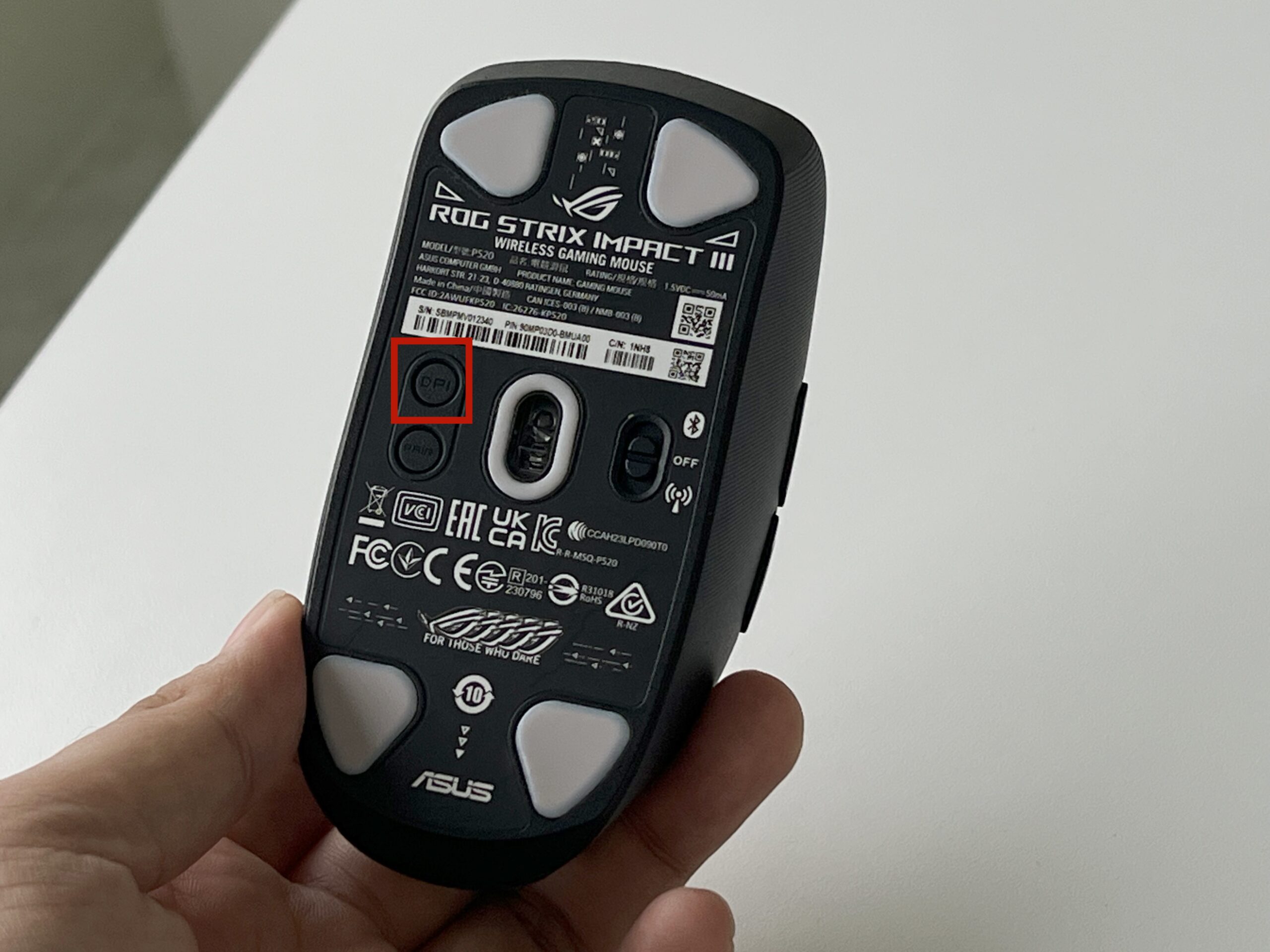 电竞滑鼠怎么挑?ROG Strix Impact III Wireless细节功能一次看:按键热插拔、36,000DPI随意调、电池还有这细节! 9 IMG 3113 副本 scaled