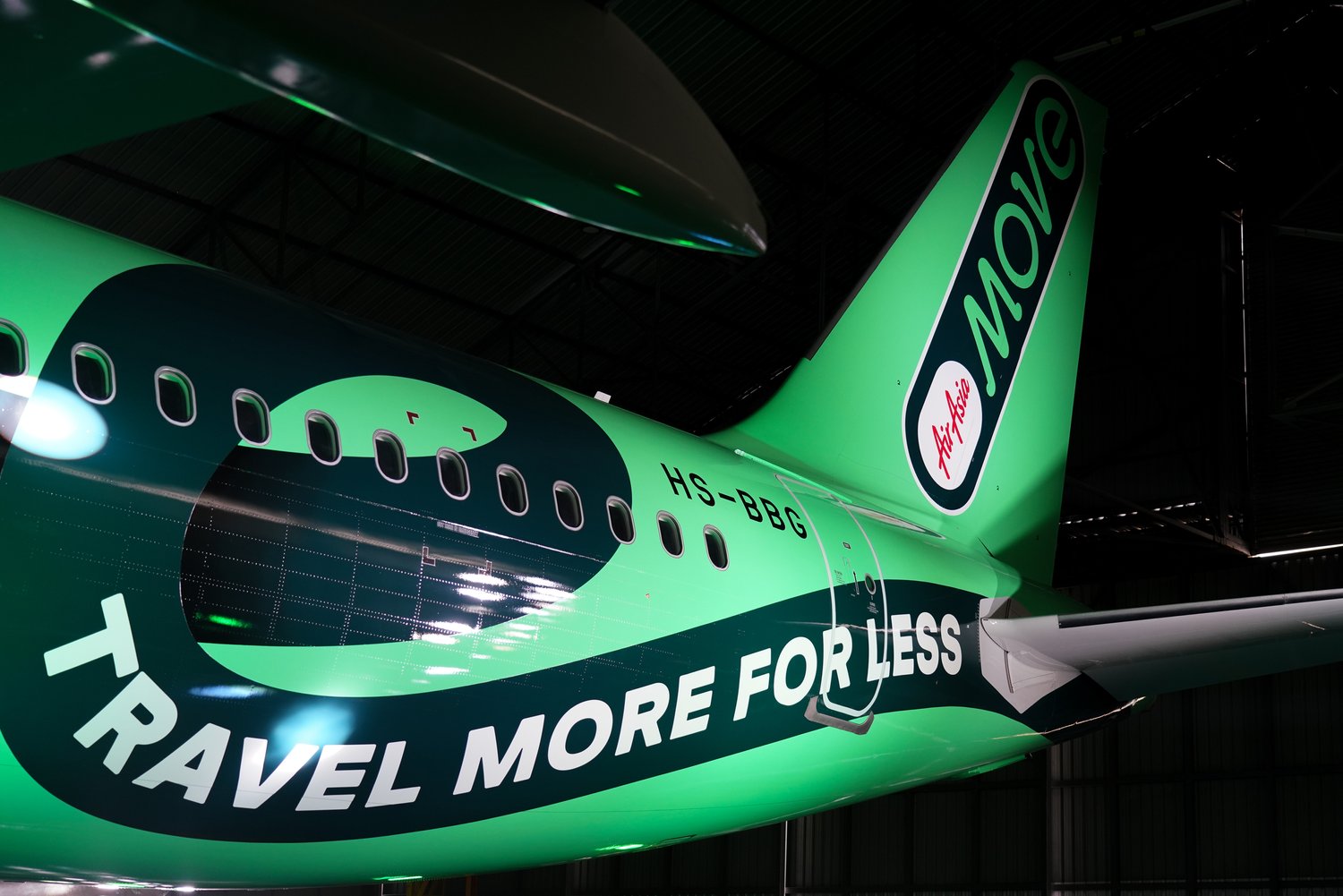 AirAsia MOVE 发布全新标语“Travel More for Less”、加入特别设计飞机涂装!助力连接品牌价值观和东盟各地旅客! 4 OHM07719