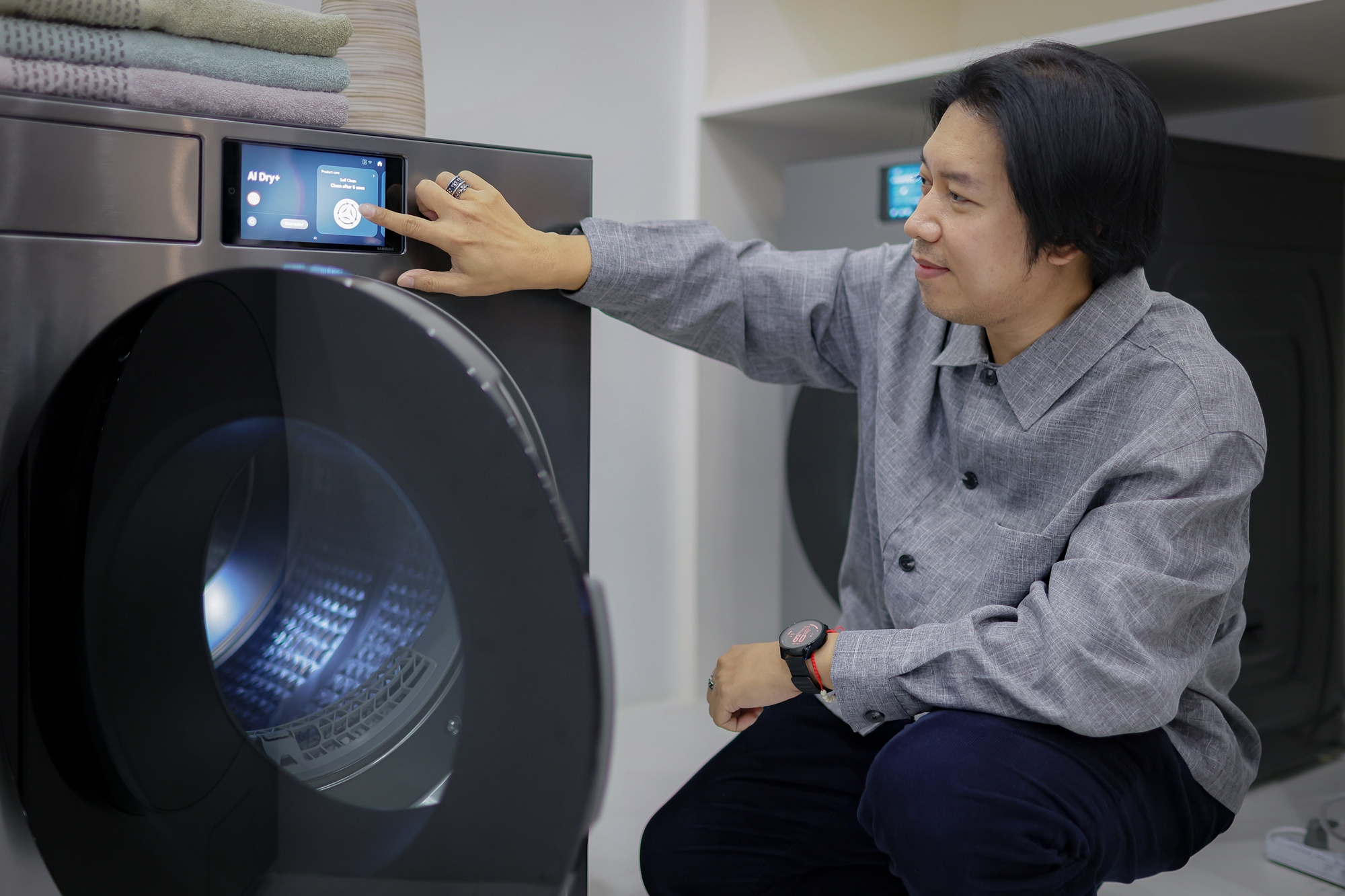 AI走进日常生活！Samsung家电全都用AI：帮你洗衣、烘干，随时调节冷气温度等！