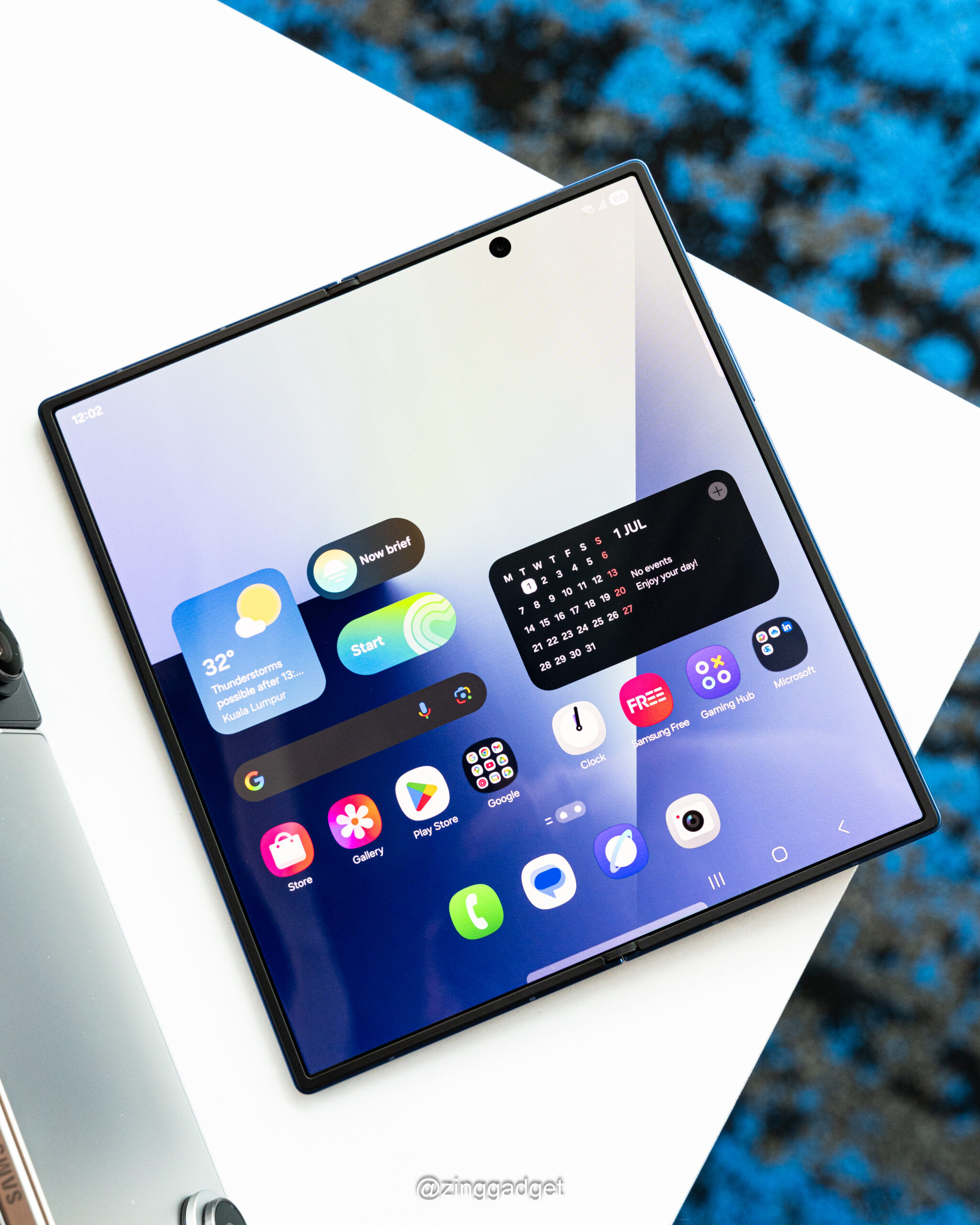 Samsung Galaxy Z Fold 7发布:厚度重量大砍一刀!骁龙8 Elite for Galaxy、2亿像素主摄,售RM7799 3 Samsung Galaxy Z Fold 7发布:厚度重量大砍一刀!骁龙8 Elite for Galaxy、2亿像素主摄,售RM7799
